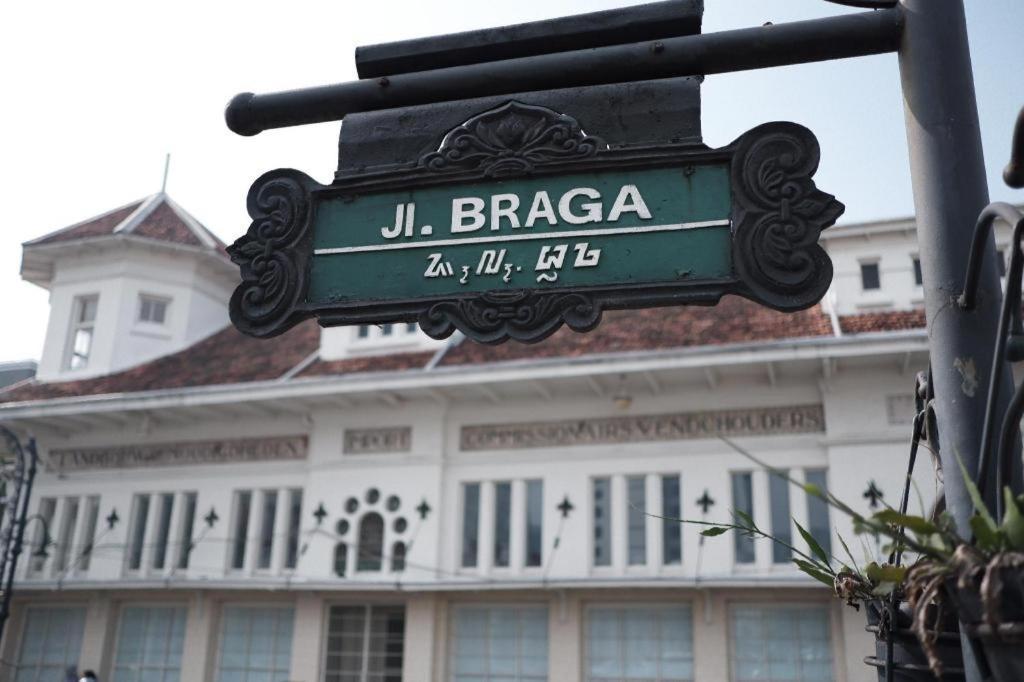 Hotel Cihampelas 1 Bandung Ngoại thất bức ảnh