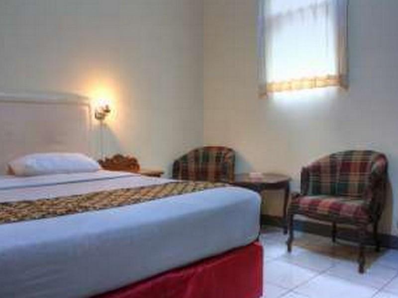 Hotel Cihampelas 1 Bandung Ngoại thất bức ảnh