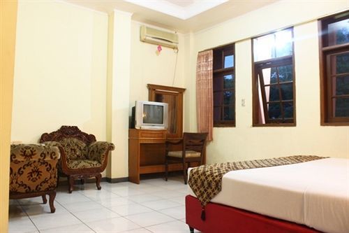 Hotel Cihampelas 1 Bandung Ngoại thất bức ảnh